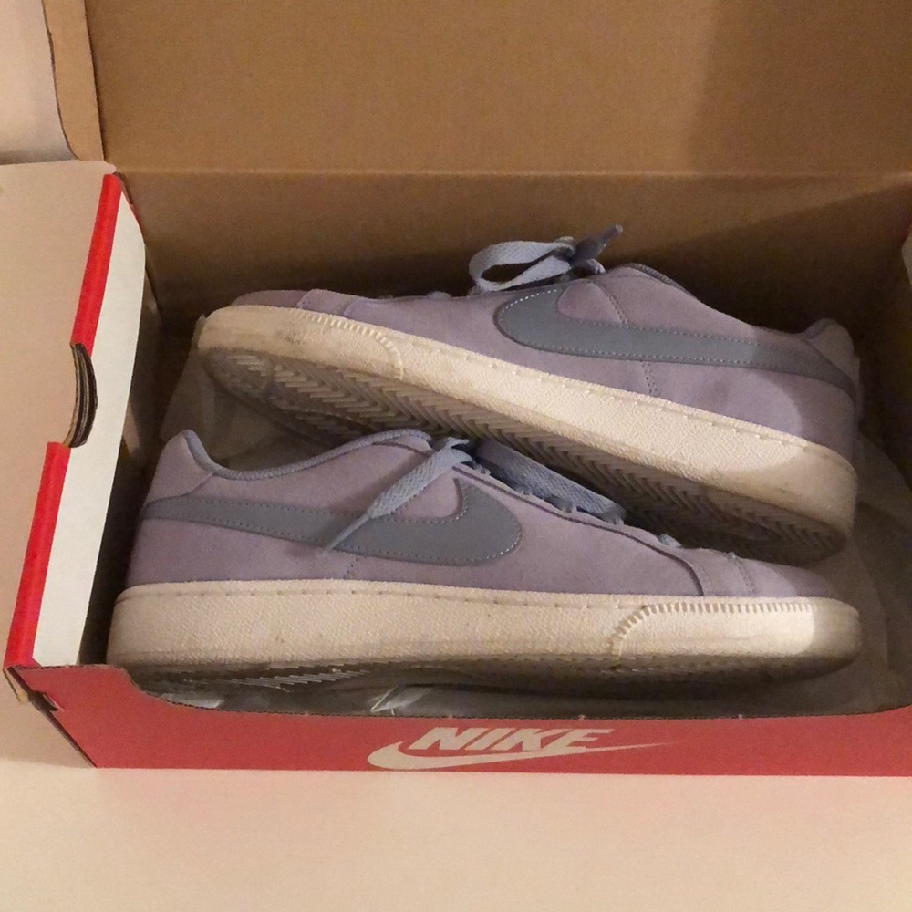 | Purple/Blue Nike’s | - Picture 2 of 8